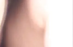 妻子是一群和丈夫在一起的男人。 全长性爱电影