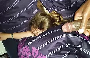 女孩谁爱一个大成熟的丰富的寡妇 欲望色情