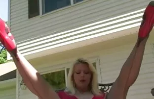 Virginloser做一个建筑的乐趣. 激情打手枪完全免费的