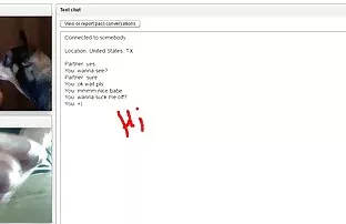 年轻的已婚妇女需要一个大黑公鸡在她的配偶面前。 红管肛门