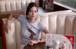 艾米丽发现妖精的尾巴，第一章（2021))) 好的色情片