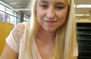 两个老人他妈的带 拉丁色情