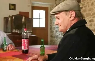 骗子青少年泰勒白 吸血鬼色情