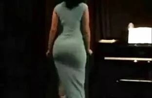 她在一次酒店旅行中与她的爱人分手了。 最好的高清性爱视频