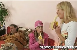 非常热三人3世界 神秘的色情