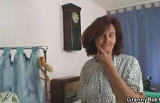 Vrcosplayx猩红色女巫想要一个复仇者模仿 生动的色情片