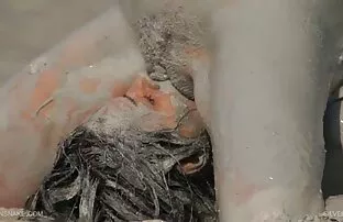 看看色情行业有多疯狂热。 免费的代词性