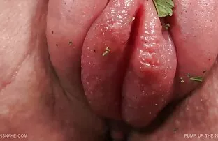 妻子妹妹的丈夫在家里 非洲铸造色情