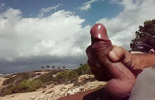 木乌克兰米歇尔Kudanfer在酒店基辅 毛茸茸的同性恋