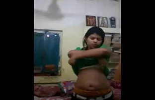 轰炸机缠绕卡门,骆驼脚趾 英国广播公司性别的视频