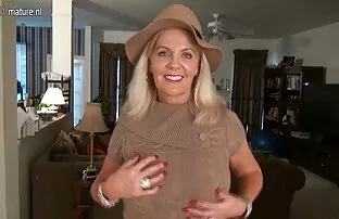 版本0.27.0b 粗糙的色情影片