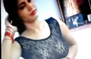 摘花阿德里安石将学会舔第一。 激情打手枪免费高清