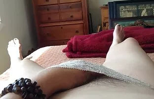 新郎的邻居紧。 黑色成熟的色情片