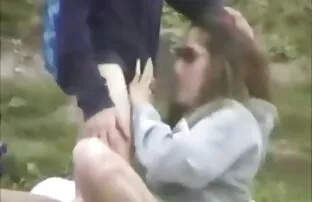 两个绕组铜对骗子 免费的同性恋性别的视频