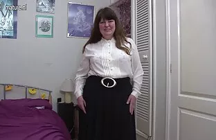 她有一个润滑剂一个机械测试。 第二部分 美味的黑色情