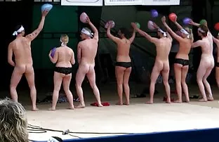 有更多的层快速,女孩。 高清色情激情打手枪