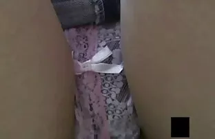 女孩狗屎舔在树林里 德国奶奶色情