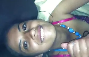 薇薇追牛仔 自然色情