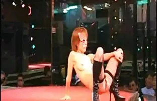 她是非常有吸引力的，女孩，丁字裤，妹妹，兄弟, 原住民色情