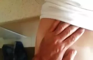 美国佬眼镜艾米莉在饼抽搐 移动代词