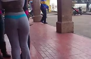 蒂娜火,大黑奶摇摆(2021)) 书呆子色情